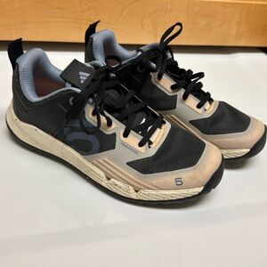 Adidas Five Ten Trailcross shoe